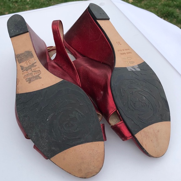 Taryn Rose Red Metallic Wedge Peep Open Toe Comfort Shoes size 38 new - Picture 7 of 7